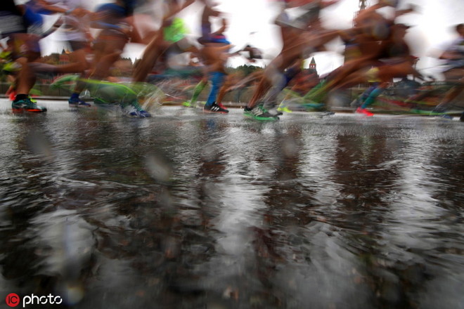 跑者的夏天Part2：下雨天了怎么办，我好想……跑