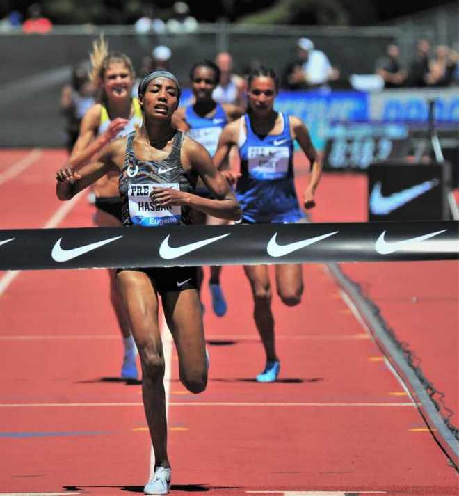 能量味的可乐还是可乐味的能量 | 跑圈十件事