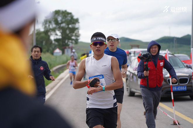 与adidasTERREX一起，越山向海