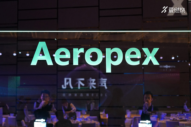 韶音 Aeropex / Xtrainerz 孤独向前路上的伴侣