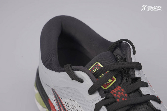 跑鞋 | ASICS最强稳定系跑鞋 KAYANO 26评测