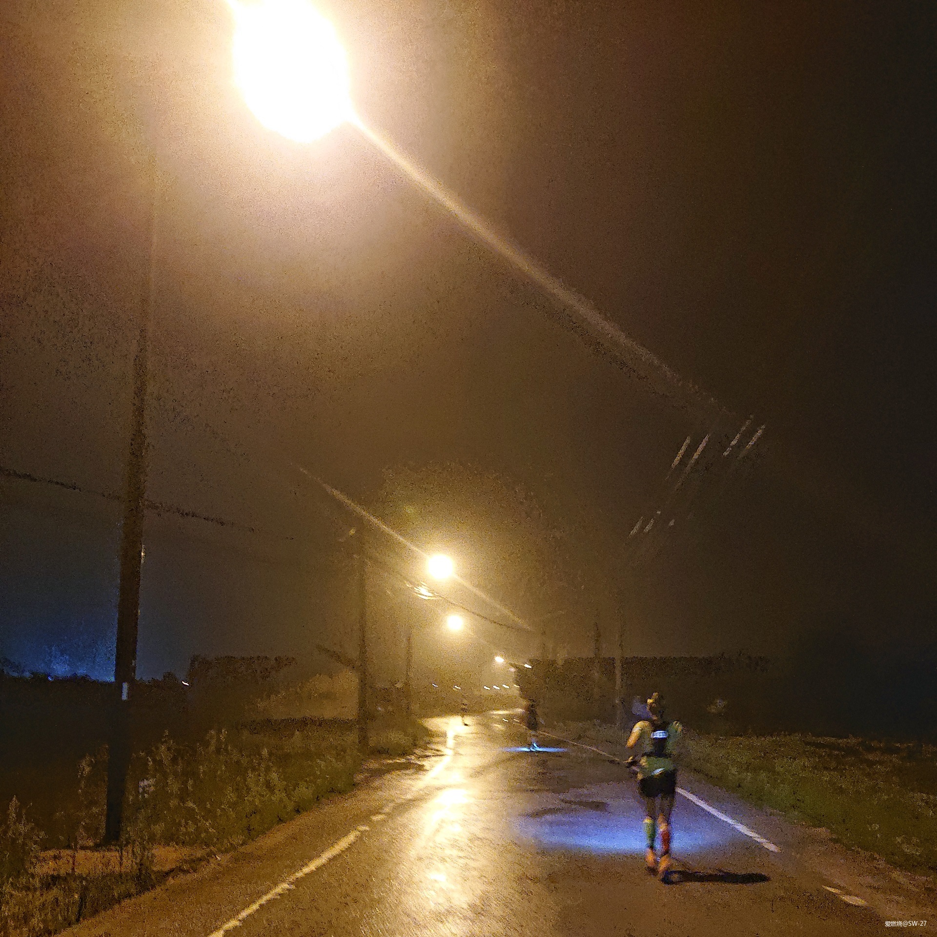 穿过黑暗到黎明，仲夏雨夜姑苏跑山——「锦衣夜行」记