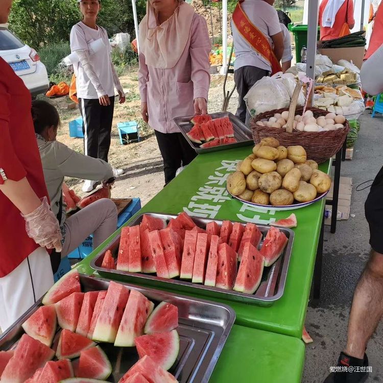 奔跑在希望的原野上——吉木萨尔天山马拉松靠背喀纳斯168