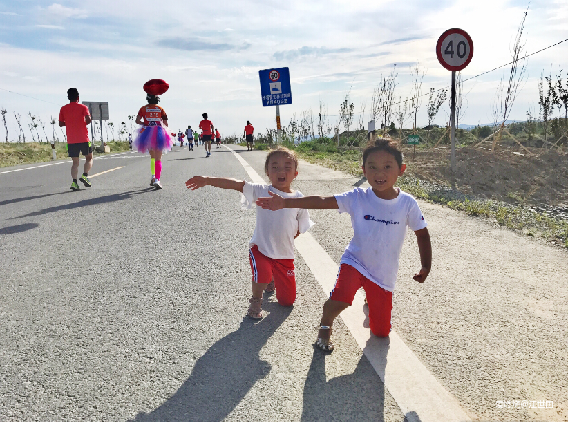 奔跑在希望的原野上——吉木萨尔天山马拉松靠背喀纳斯168