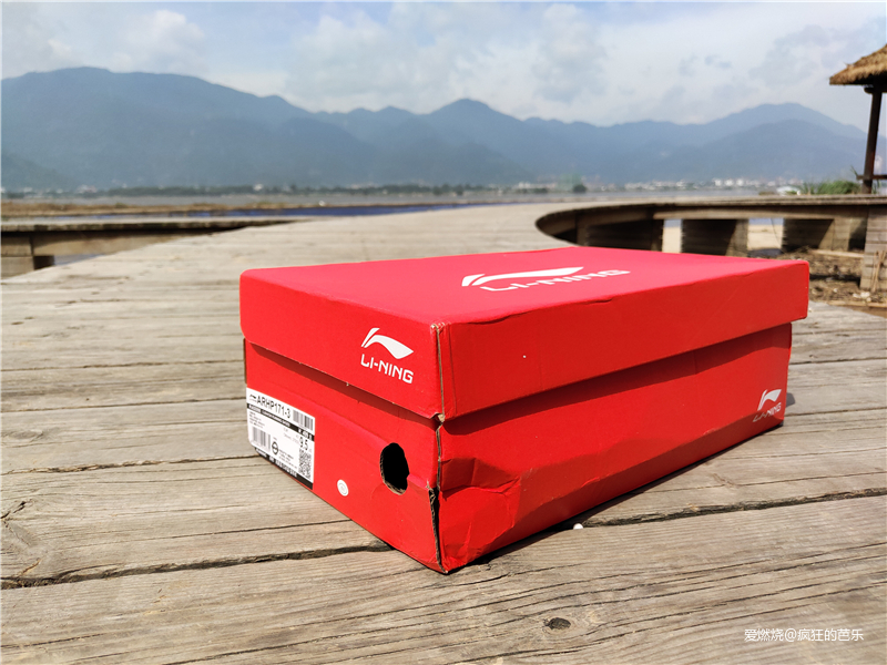 稳若磐石，凭“岚”而立——李宁2019岚跑鞋评测