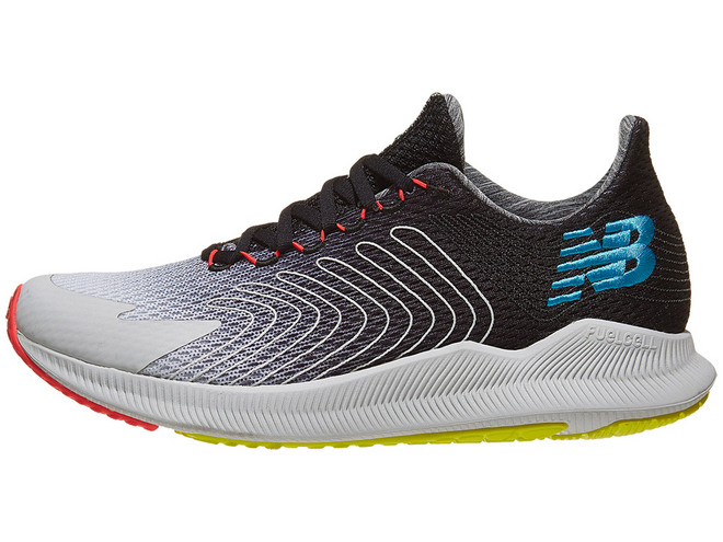 跑鞋 | 驱雷掣电 New Balance FuelCell Propel评测