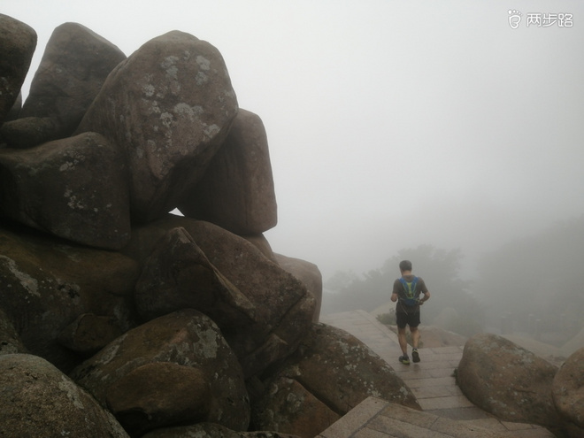 巨峰公路跑，“挑战”利奇马