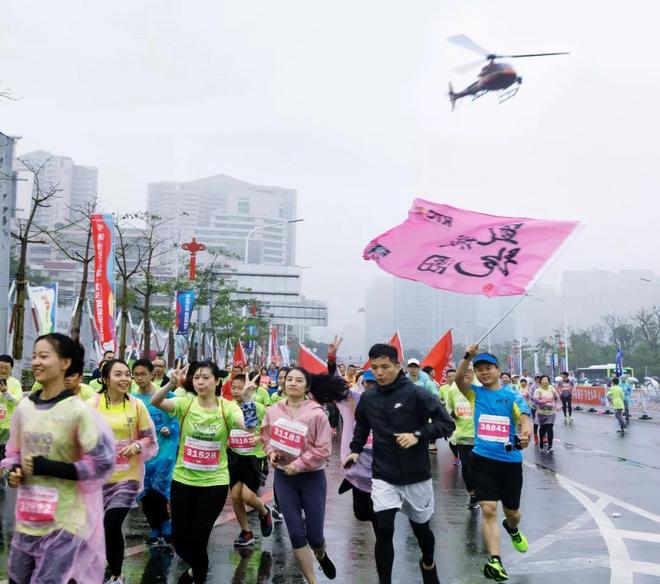 来啦！2019汕头国际马拉松8月22日10:00启动报名，12月22日鸣枪开跑！
