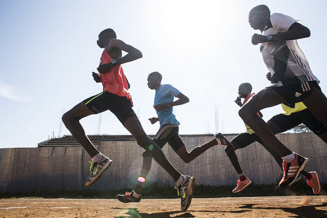 为什么马拉松跑得最快的都是肯尼亚人？