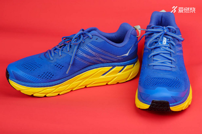 跑鞋 | 想体验踩弹簧感？超强缓震跑鞋 Clifton 6评测