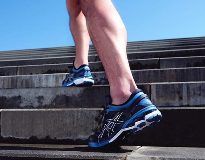 日常跑步为什么更建议穿缓震跑鞋？