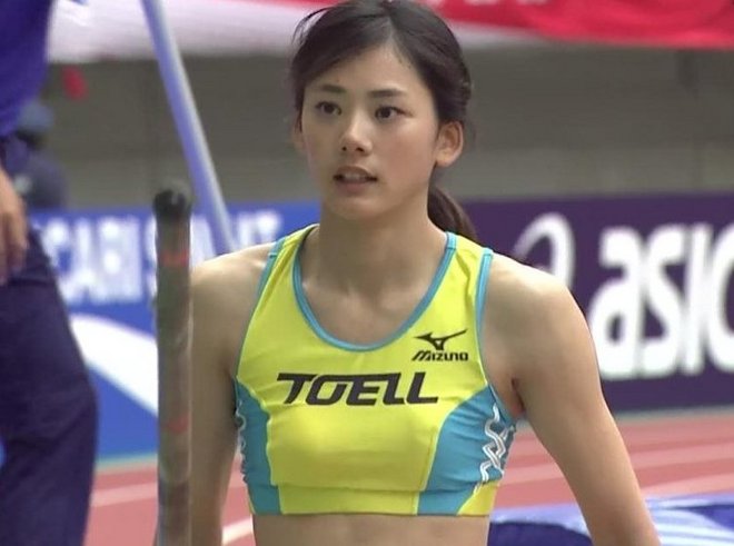 田径场上那些有颜能“打”的女将们