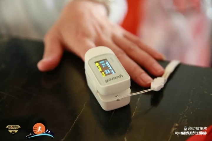 环湖赛道越野风景 五日五马感受很爽