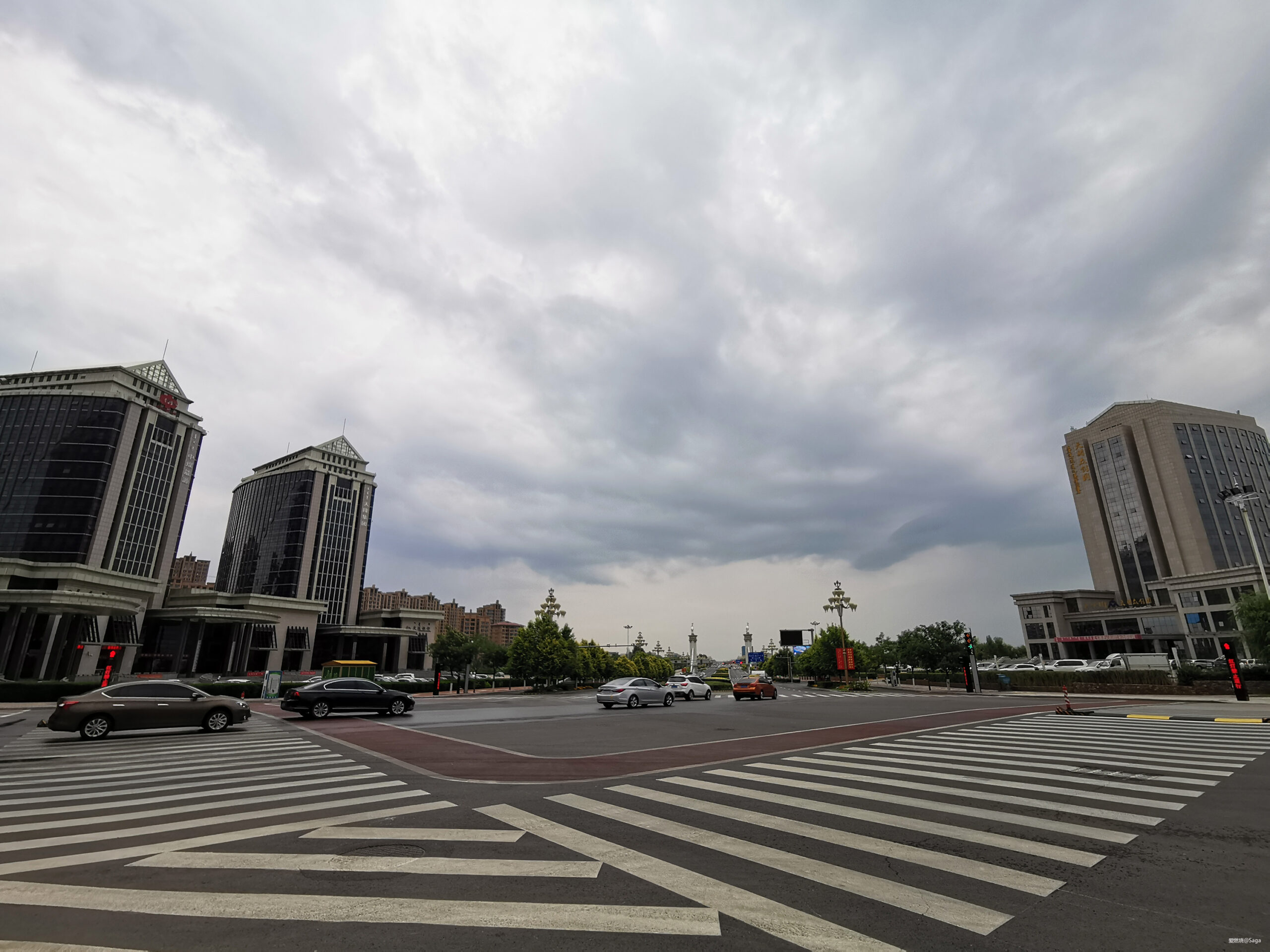 鄂尔多斯村跑：躁动夏天不停歇！让我在下雨的草原撒点野