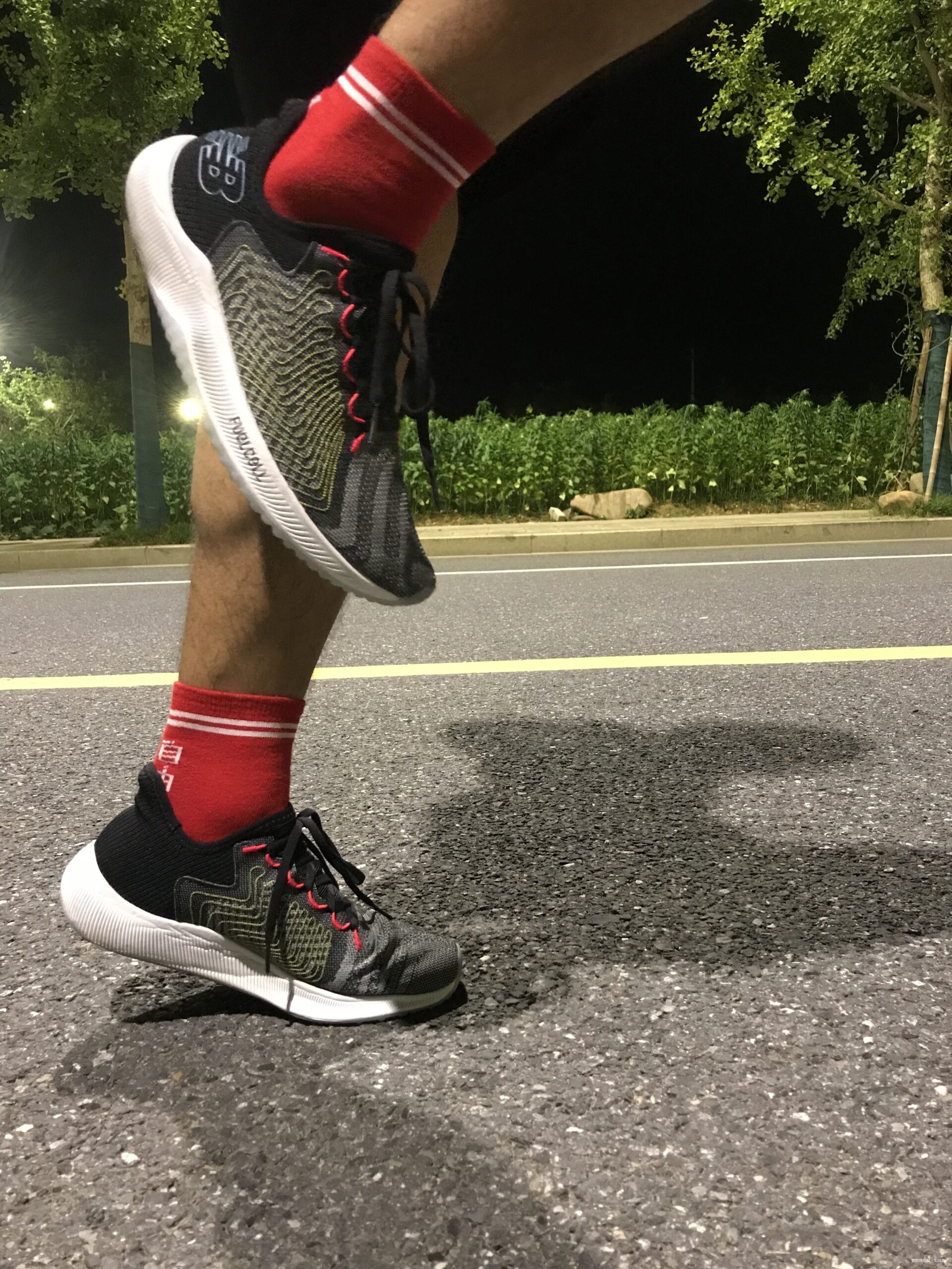 New Balance FuelCell Rebel 足下生风，助力PB