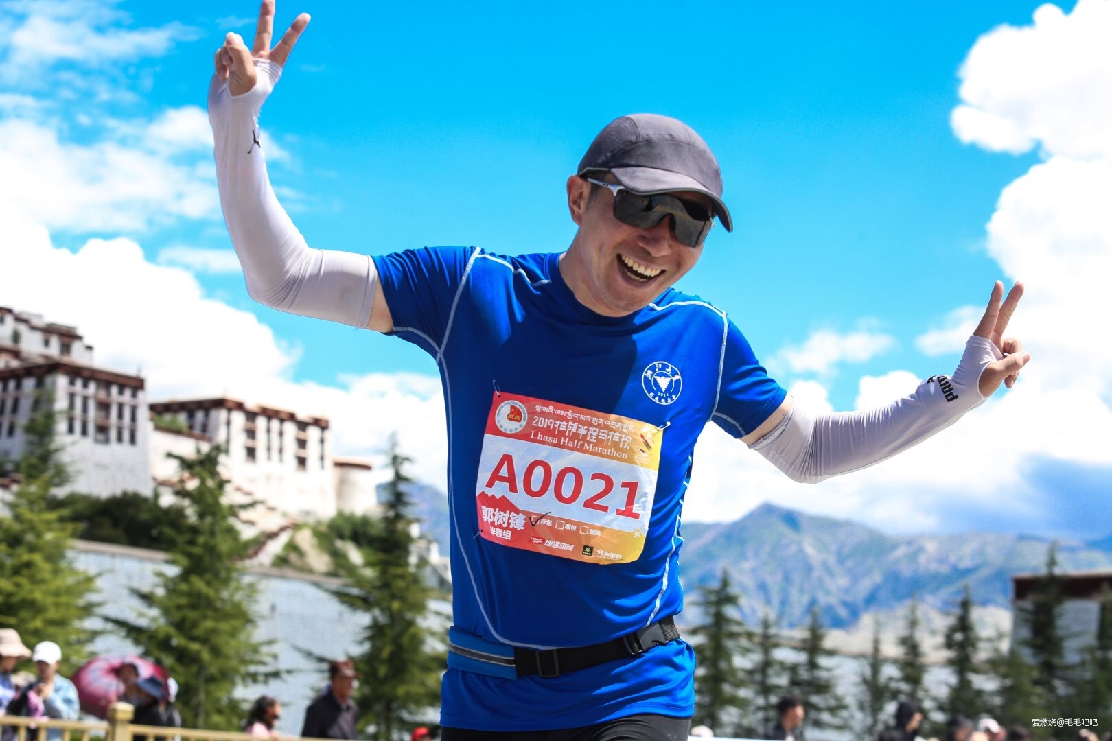 求是蓝飘扬在高原——2019拉萨马拉松赛记