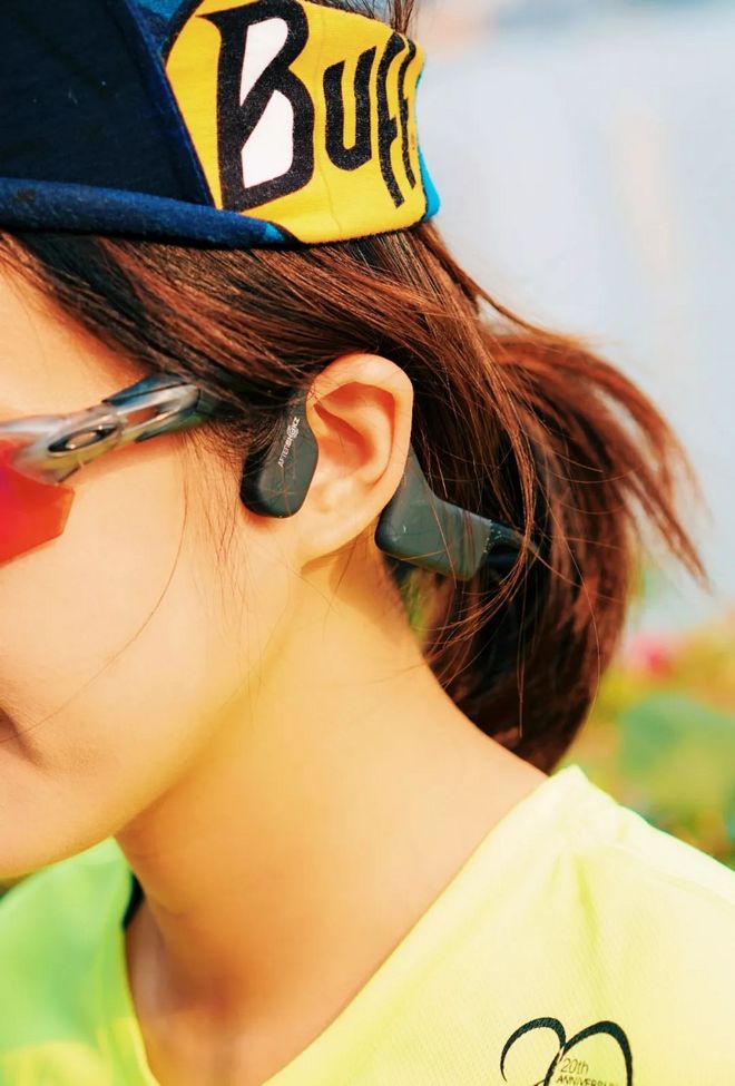 隔着耳朵与海浪谈恋爱——韶音Xtrainerz骨传导游泳耳机