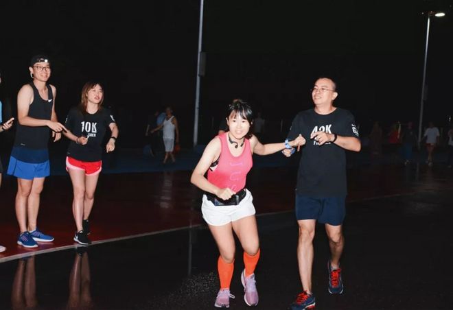 隔着耳朵与海浪谈恋爱——韶音Xtrainerz骨传导游泳耳机