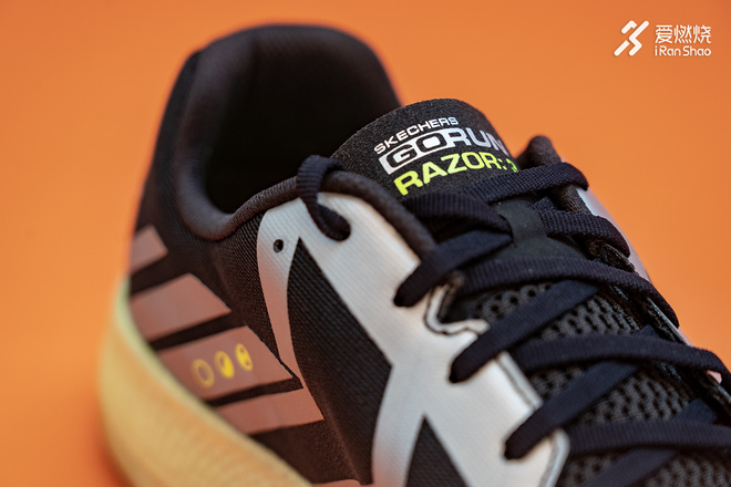 跑鞋 | 隐藏的尖峰时刻 Skechers GOrun Razor 3 Hyper