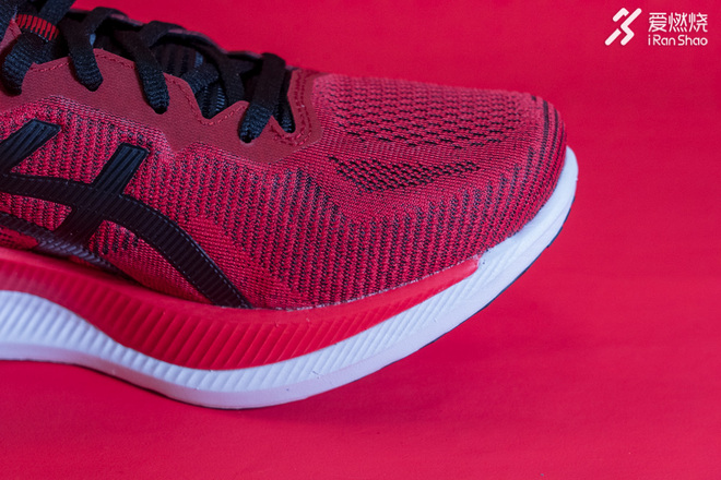 开箱 | 激发潜能 突破不止 ASICS GLIDERIDE