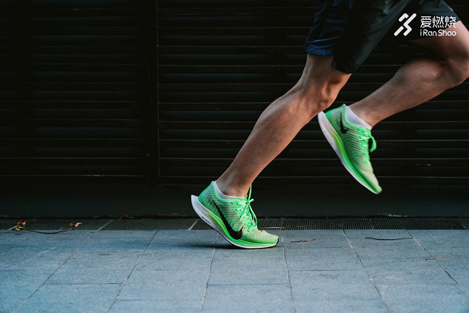 跑鞋 | Nike Zoom Pegasus Turbo 2 疾速领跑员