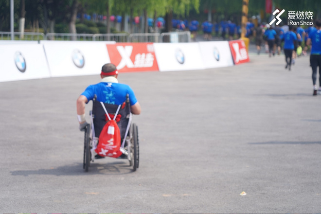 沈阳国际马拉松 与祖国一起奔跑