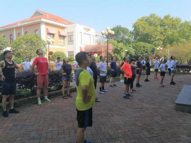 科学训练助力长马，官方精英训练营第一期开启！