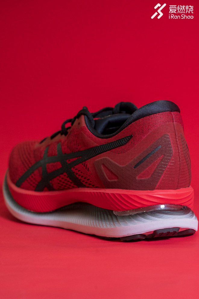 开箱 | 激发潜能 突破不止 ASICS GLIDERIDE