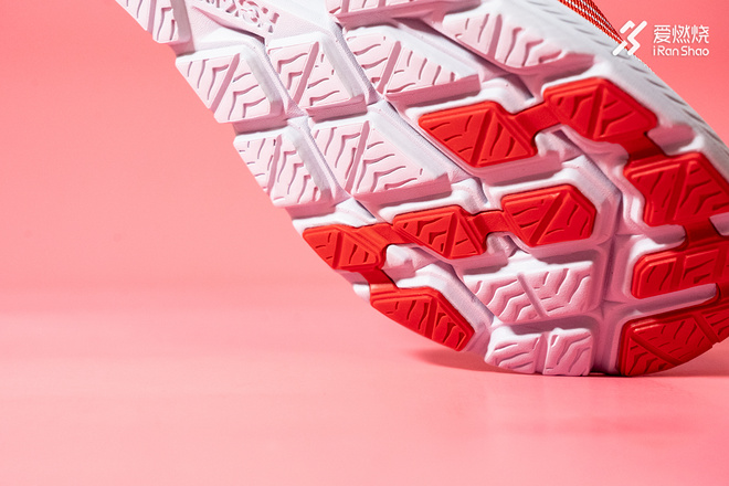 开箱 | 初心回归 HOKA ONE ONE RINCON