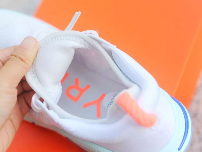 Nike Joyride —— 跑出不止一“点”乐子