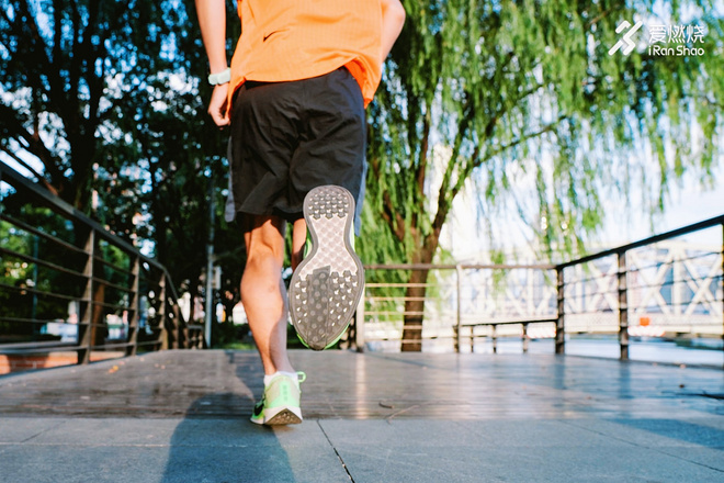 跑鞋 | Nike Zoom Pegasus Turbo 2 疾速领跑员