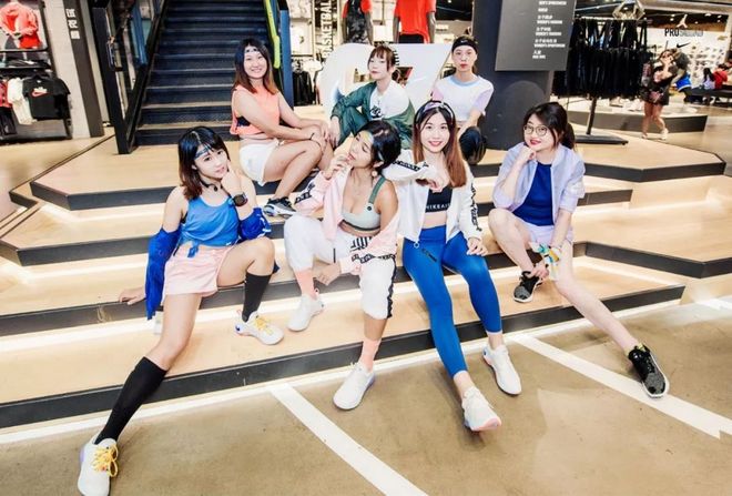 Nike Joyride —— 跑出不止一“点”乐子