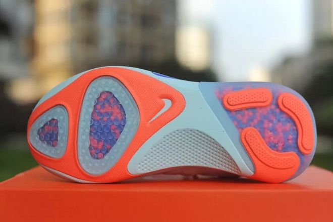 Nike Joyride —— 跑出不止一“点”乐子