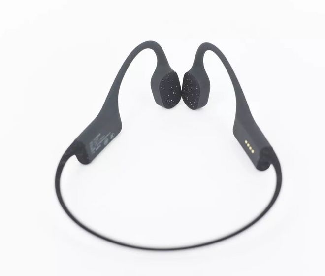 隔着耳朵与海浪谈恋爱——韶音Xtrainerz骨传导游泳耳机