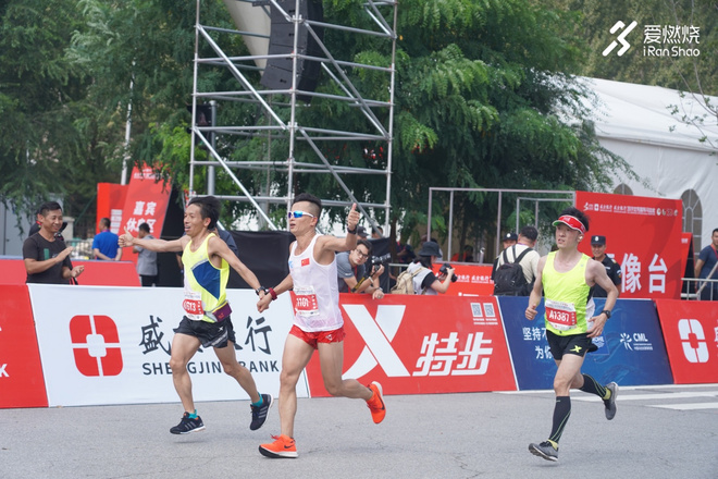 沈阳国际马拉松 与祖国一起奔跑