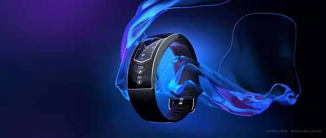 百英里12小时超马纪录双双告破 | 跑圈十件事