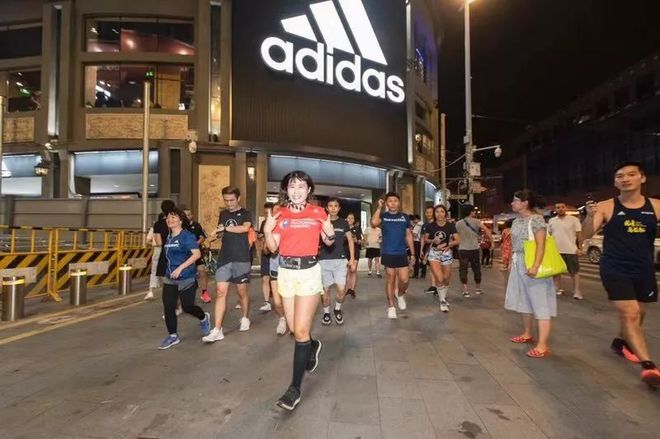 隔着耳朵与海浪谈恋爱——韶音Xtrainerz骨传导游泳耳机