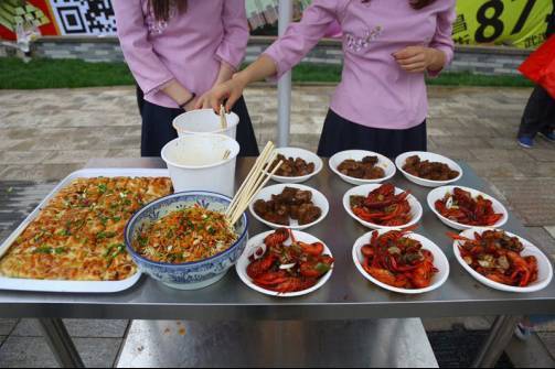 吃榨菜，算马拉松补给吗？