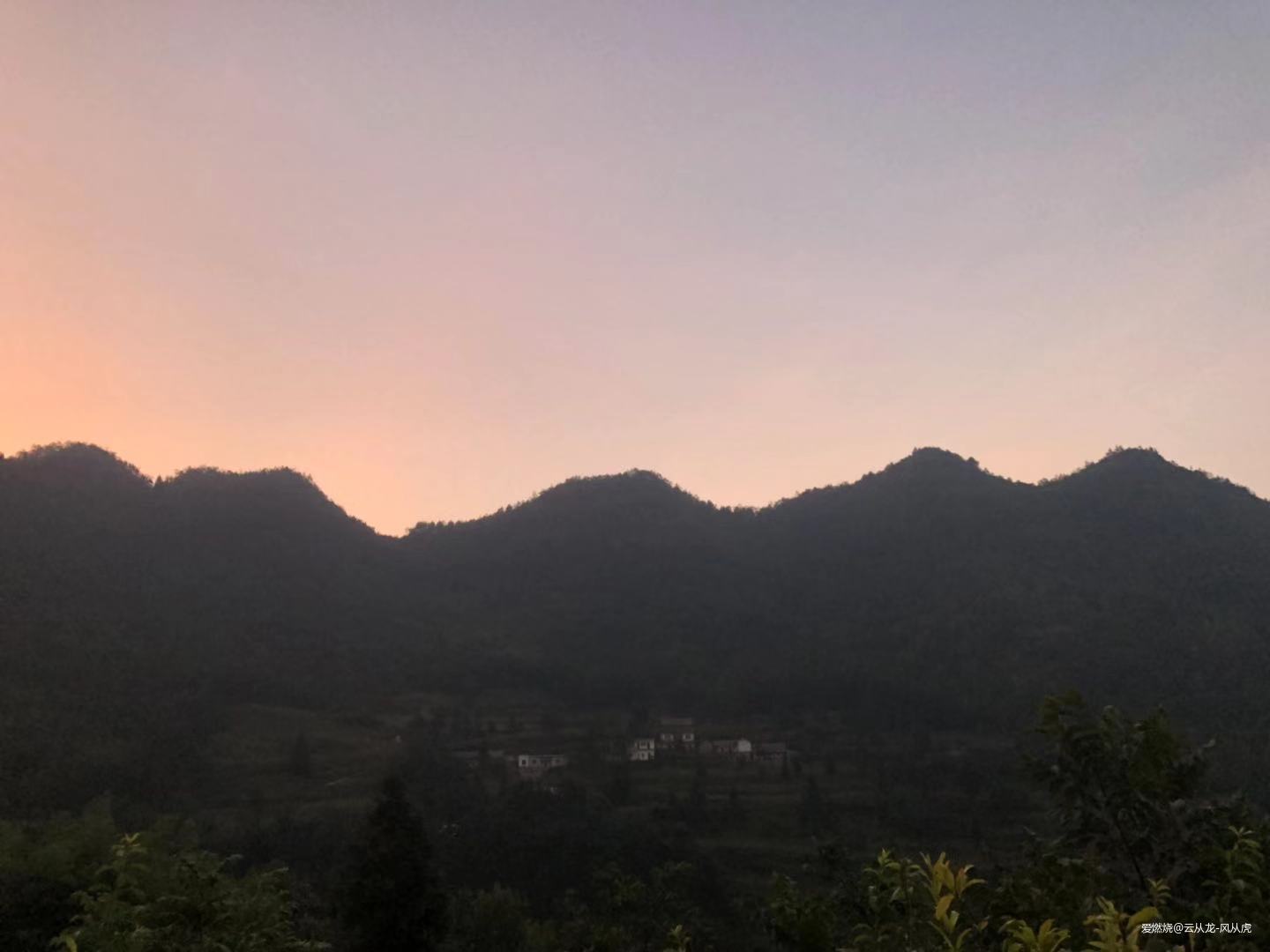 山峦在呼唤我，我必须往哪儿走！记2019百里杜鹃第三届越野跑挑战赛！