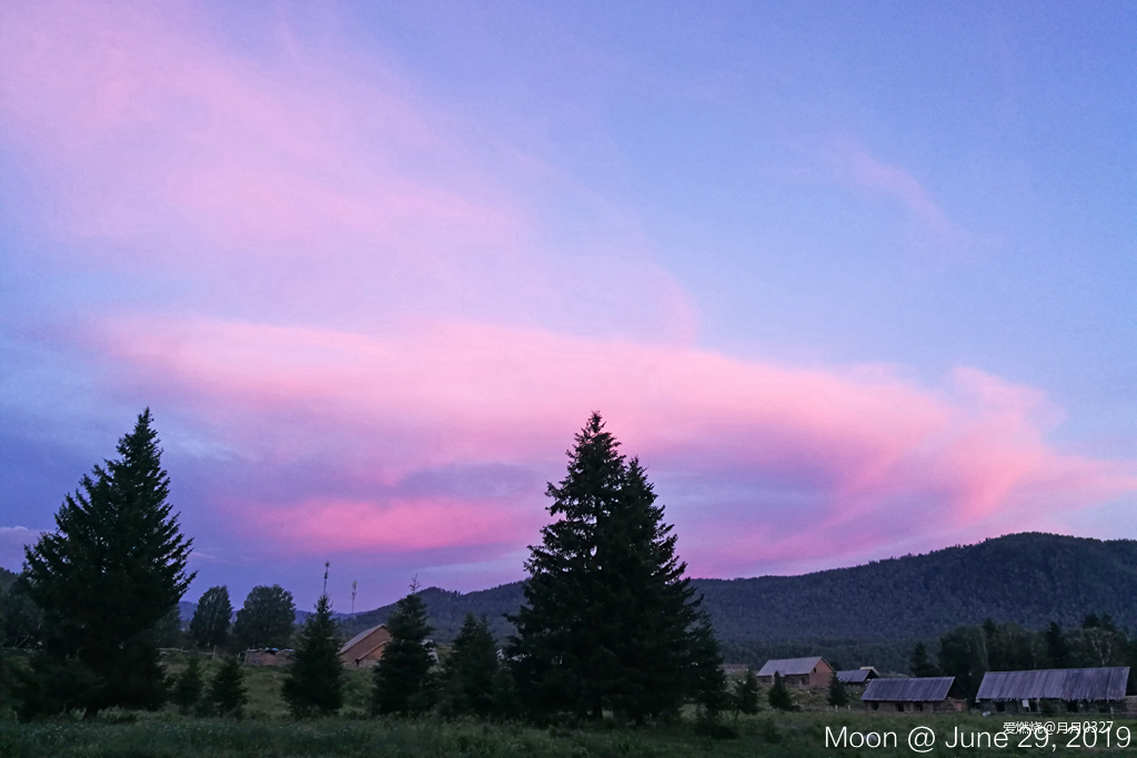 纵情奔跑在鲜花盛开的诗意远方｜2019喀纳斯超级越野赛