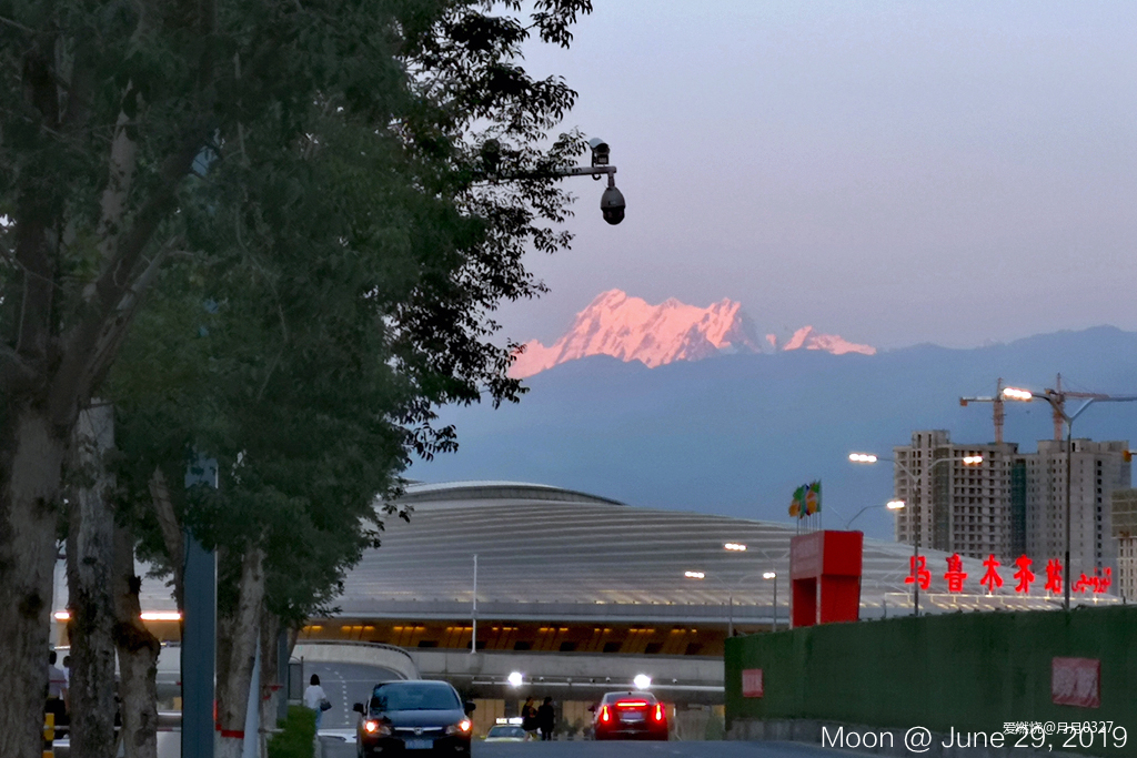 纵情奔跑在鲜花盛开的诗意远方｜2019喀纳斯超级越野赛
