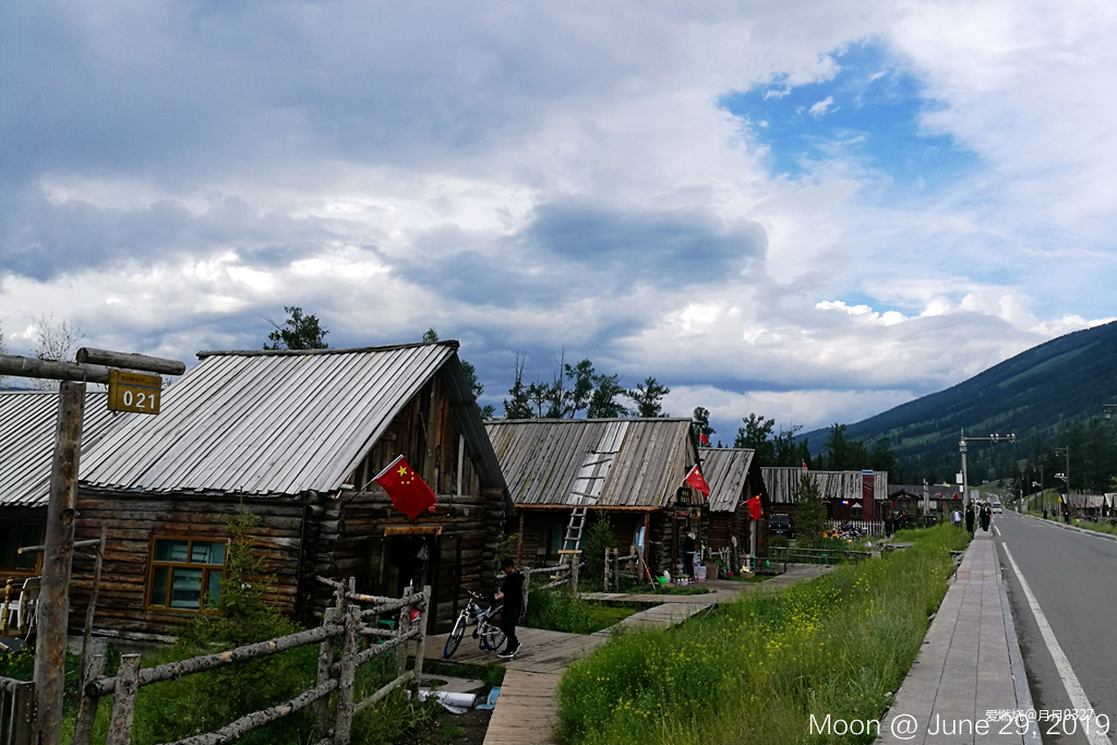 纵情奔跑在鲜花盛开的诗意远方｜2019喀纳斯超级越野赛
