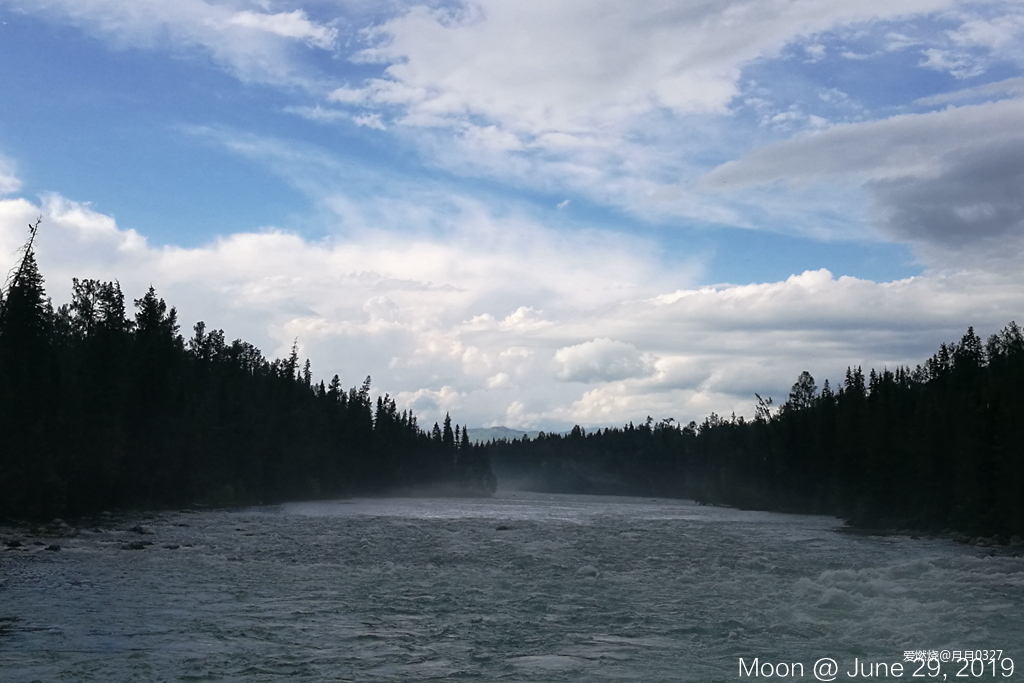 纵情奔跑在鲜花盛开的诗意远方｜2019喀纳斯超级越野赛