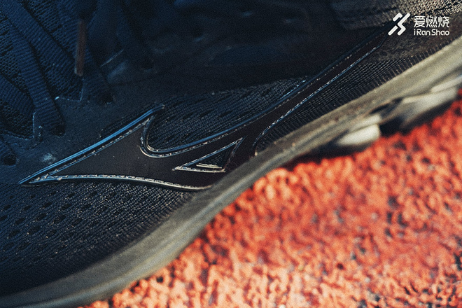 评测 | 精益求精，更胜往昔Mizuno Wave Rider 23