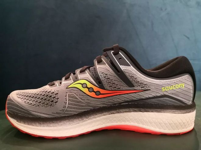 全新胜利,载誉归来-Saucony Triumph Iso5跑鞋开箱评测
