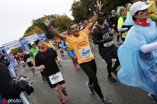 跑马跟黄金周，哪个更能带动旅游经济发展？