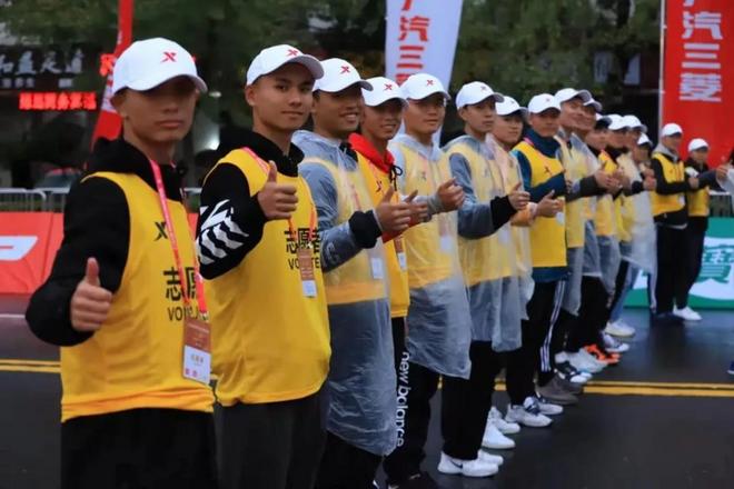2019长沙国际马拉松雨中火辣开跑！驰骋一江两岸，感受星城巨变！