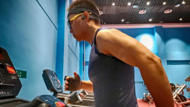 用音乐对抗疲劳，韶音Xtrainerz运动骨传导耳机体验