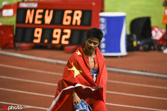 新中国最值得铭记的10位跑者