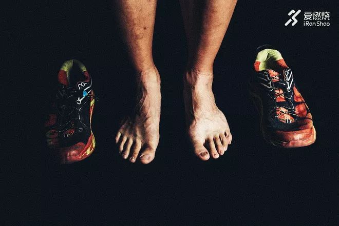 是时候换鞋了 跑鞋穿多久就可以退役了？